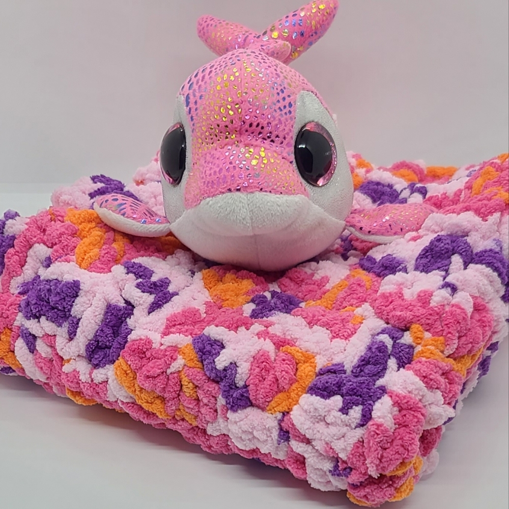 Whale Lovie